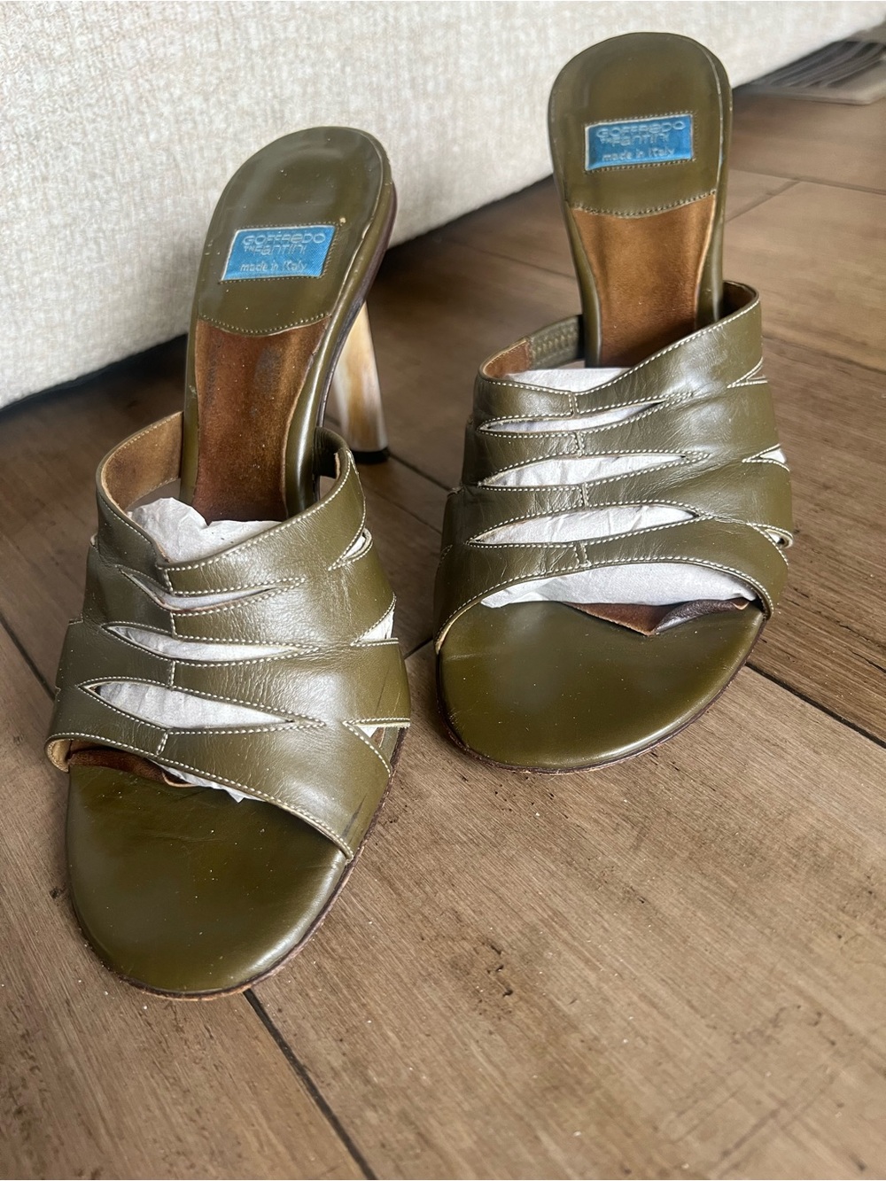 Vero Cuoio Olive Strappy Leather Heeled Mules